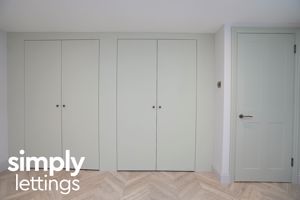 Photo 21- click for photo gallery